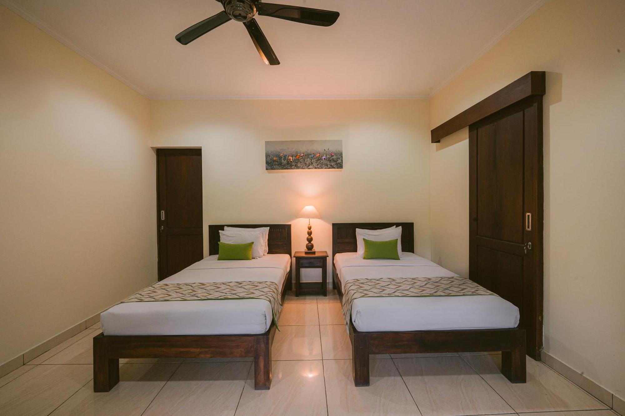 Medewi Bay Retreat Hotel Pulukan Room photo